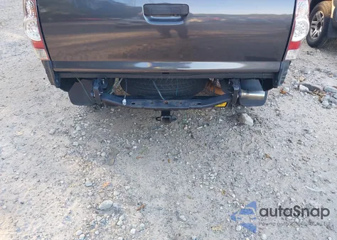 2015 Toyota Tacoma Prerunner из США, поврежденный, VIN 5TFJX4GN4FX037626